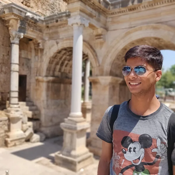 Karan Prabhakar
